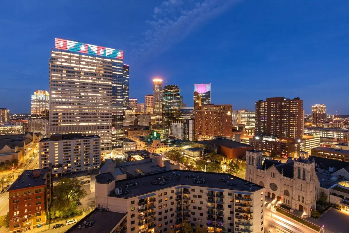 1225 Lasalle Avenue #2301, Minneapolis, MN 55403 - Image #1