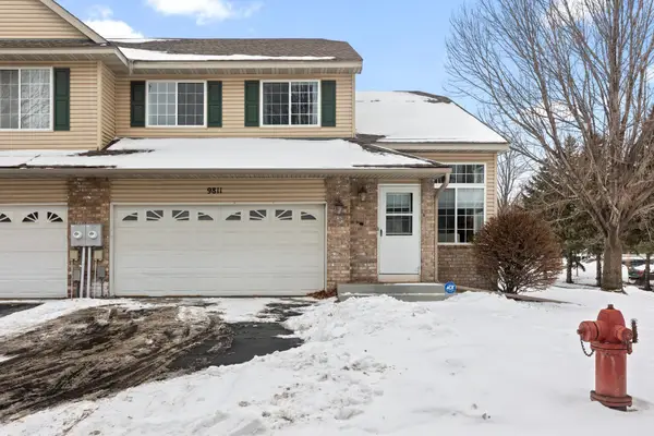 9811 Hamlet Lane S, Cottage Grove, MN 55016