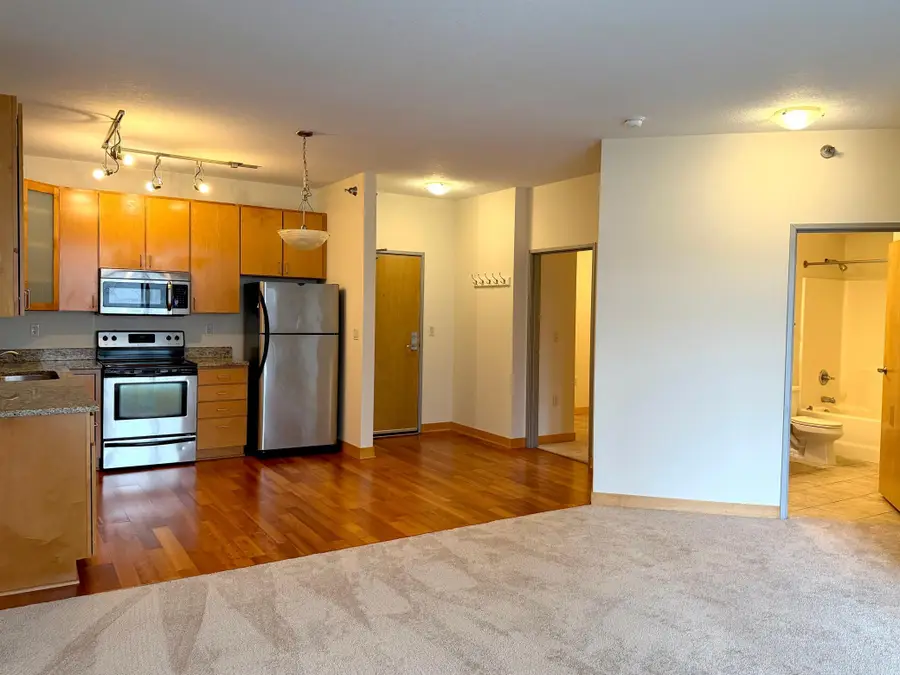 2600 University Avenue Se #106, Minneapolis, MN 55414 - #3