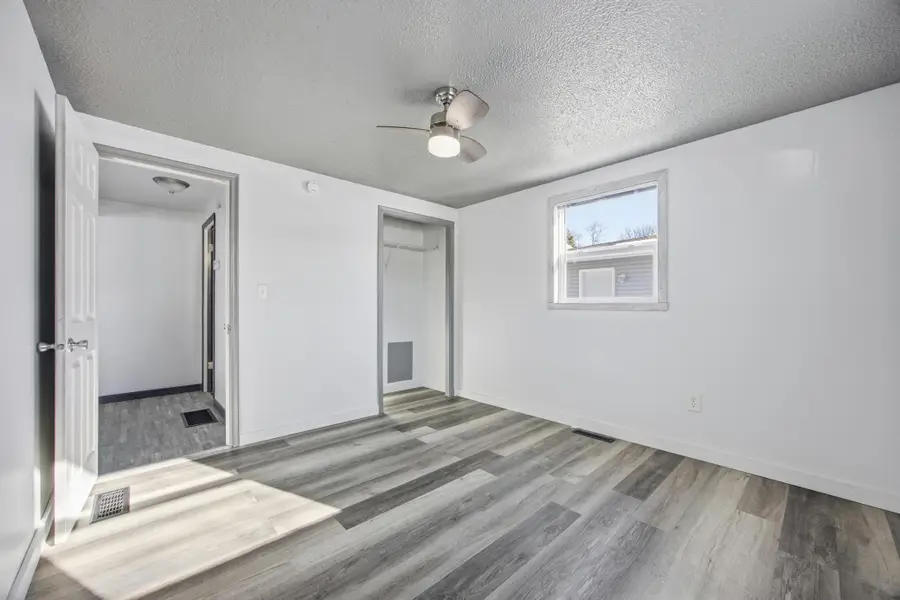 1802 10th Avenue N, Moorhead, MN 56560 - #3