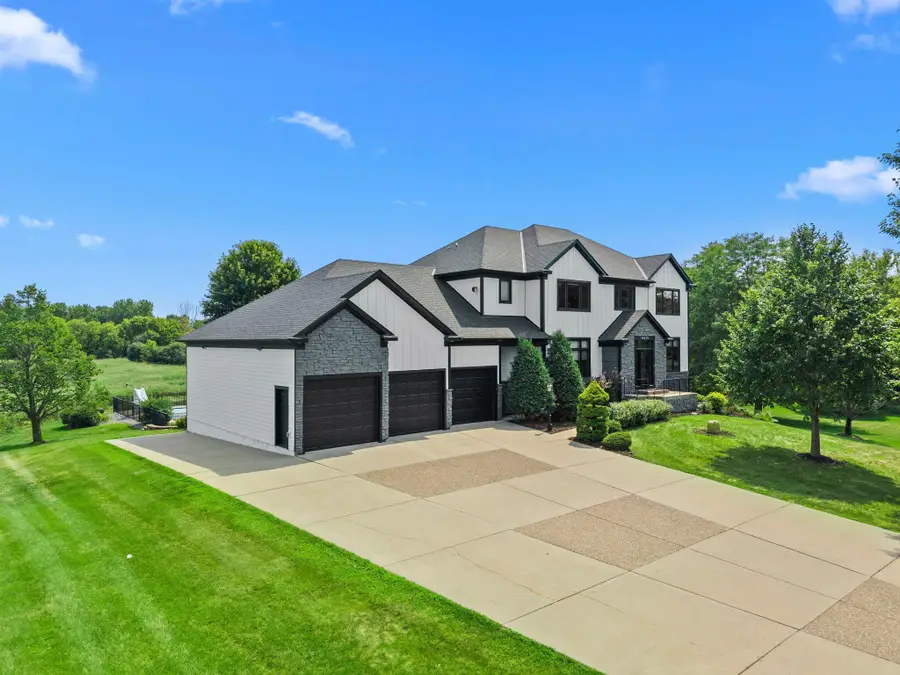 14215 Waconia Street Ne, Ham Lake, MN 55304 - #3