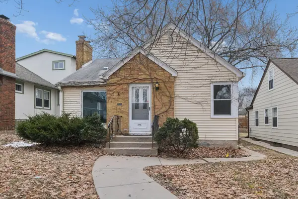 5115 16th Avenue S, Minneapolis, MN 55417