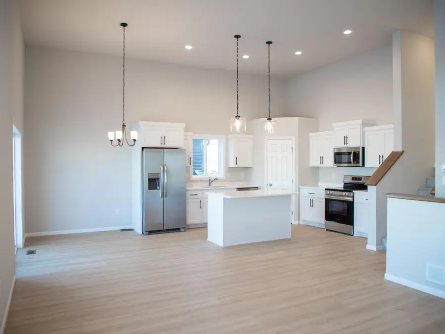 1187 Rachel Drive W, West Fargo, ND 58002 - Image #3