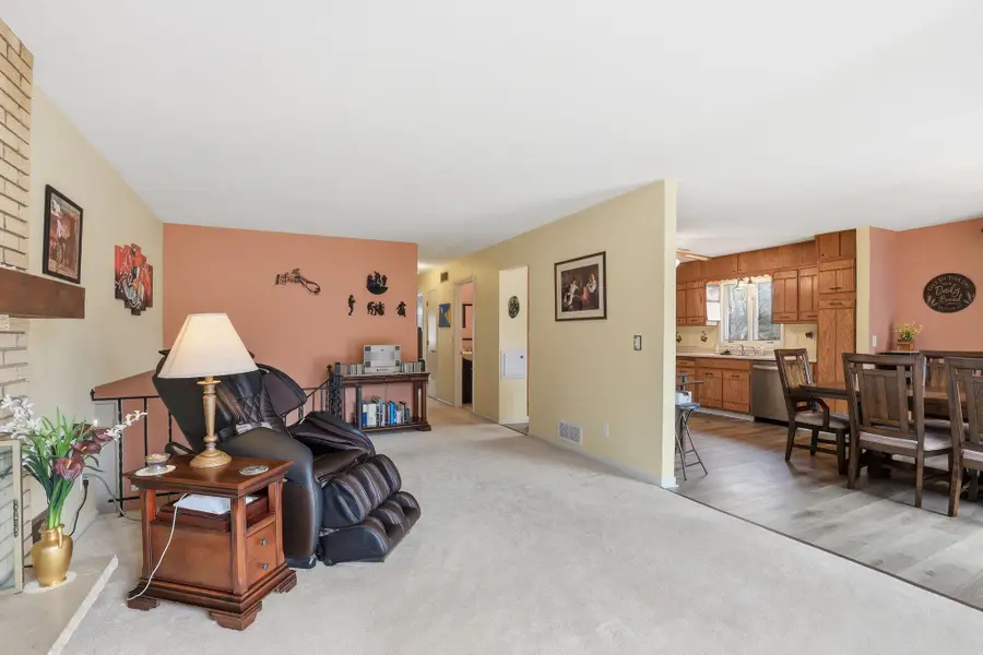 3604 33rd Avenue Ne, Saint Anthony, MN 55418 - #3