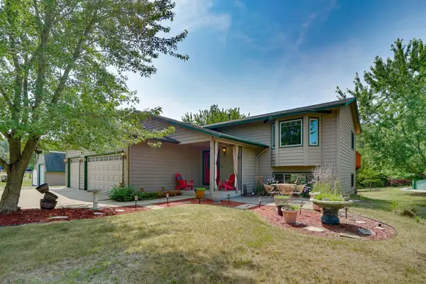16340 228th Avenue Nw, Elk River, MN 55330