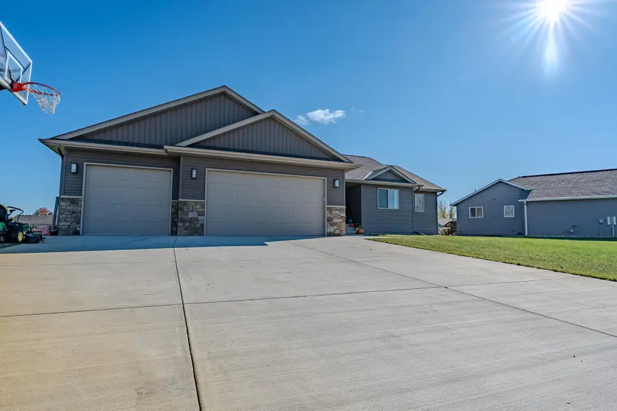 4715 Dixie Lane Sw, Alexandria, MN 56308 - Image #2