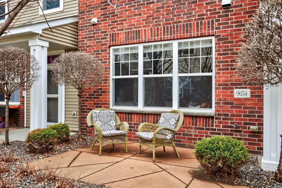 9654 Scott Circle N, Minneapolis, MN 55443 - #3
