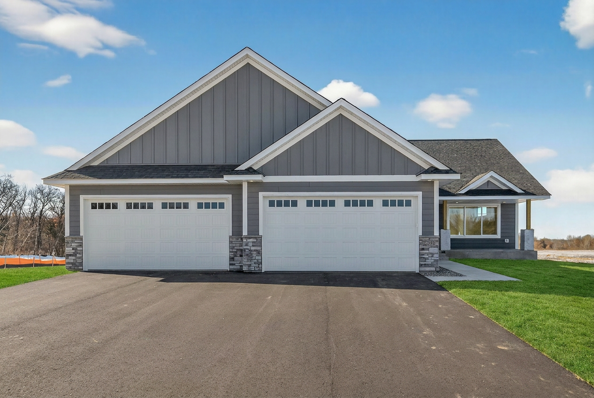 22544 Raven Street Nw, Oak Grove, MN 55005 - #1