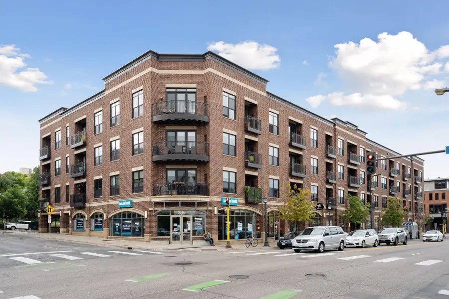 15 E Franklin Avenue #306, Minneapolis, MN 55404 - #2