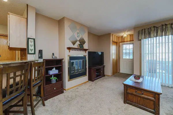 13154 Meadowood Curve Nw #10NW, Minneapolis, MN 55448