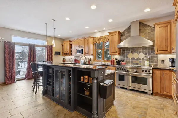 16917 73rd Place N, Maple Grove, MN 55311