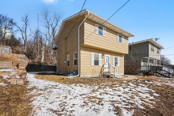 818 Hawthorn Street, Red Wing, MN 55066