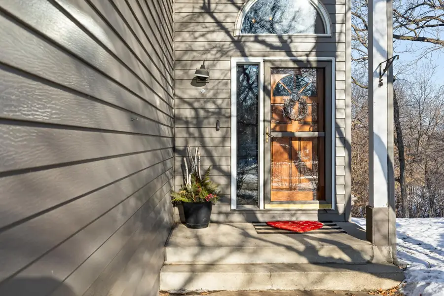 15716 Maple Island Court, Burnsville, MN 55306 - #2