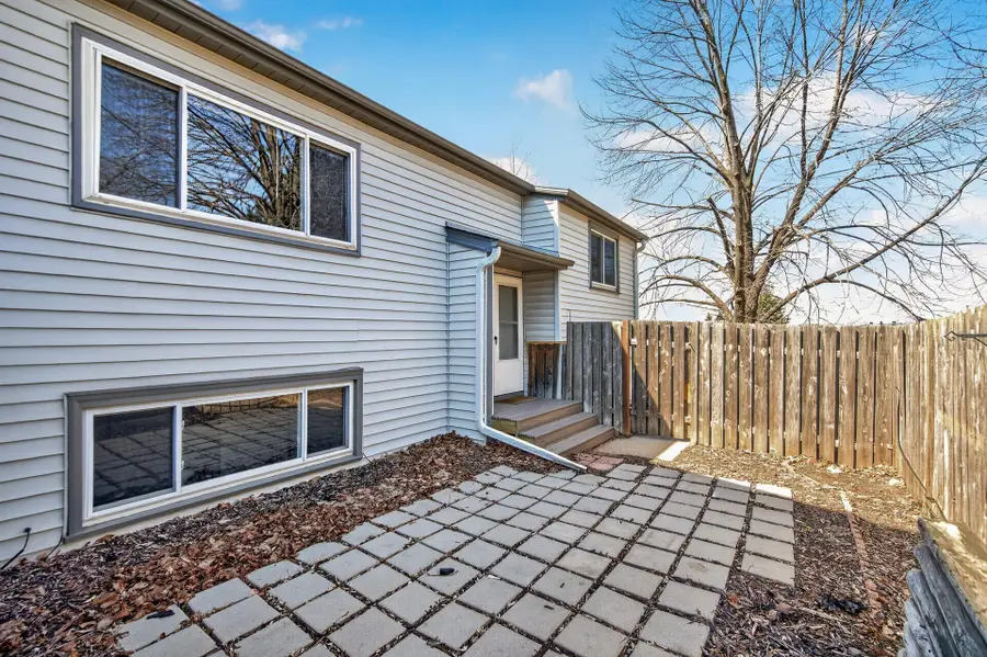 3426 Highlander Drive, Eagan, MN 55122 - #2