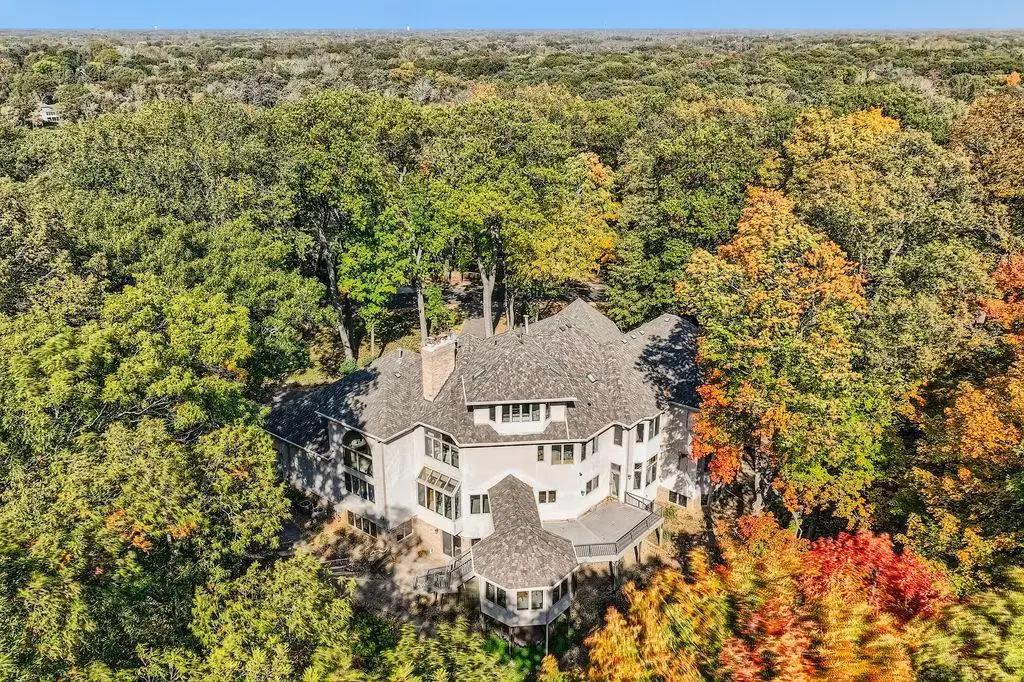 4 W Bay Lane, North Oaks, MN 55127 - #1