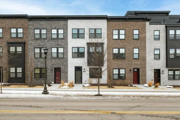 850 Mount Curve Boulevard #H, Saint Paul, MN 55116