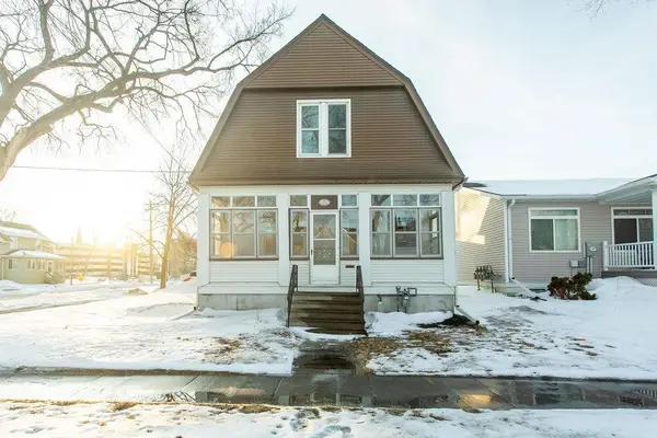 804 N 3rd Street N, Fargo, ND 58102