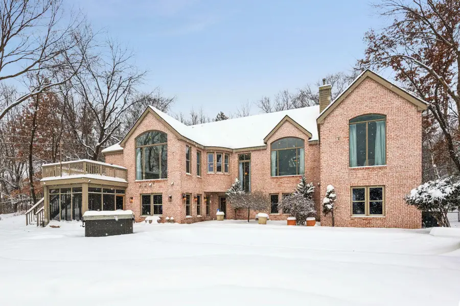 4902 Woodhurst Lane, Minnetonka, MN 55345 - #2
