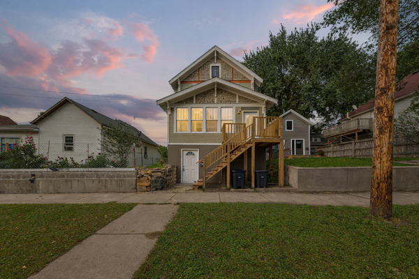 322 E Vine Street, Mankato, MN 56001