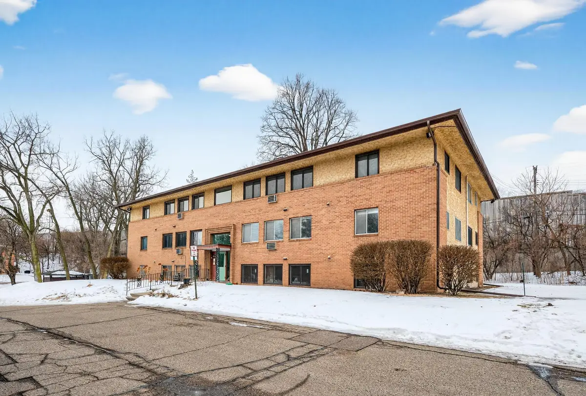 2341 Unity Avenue N, Minneapolis, MN 55422 - #1