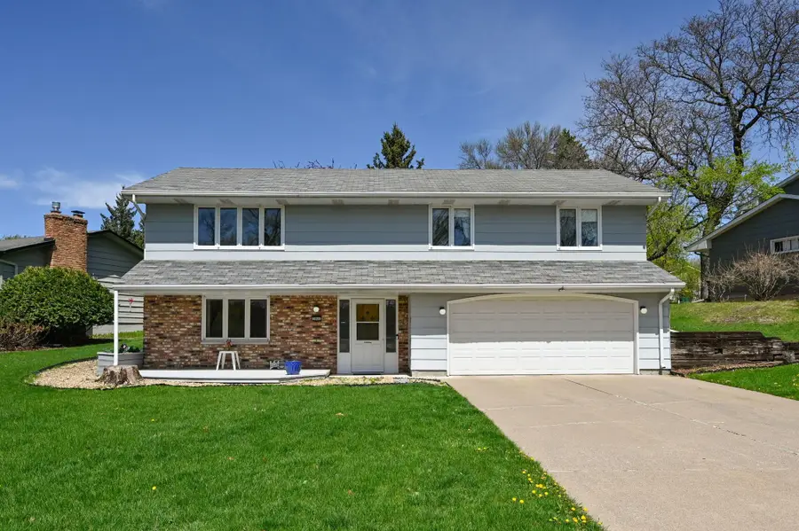 3916 Ensign Avenue N, New Hope, MN 55427 - #2