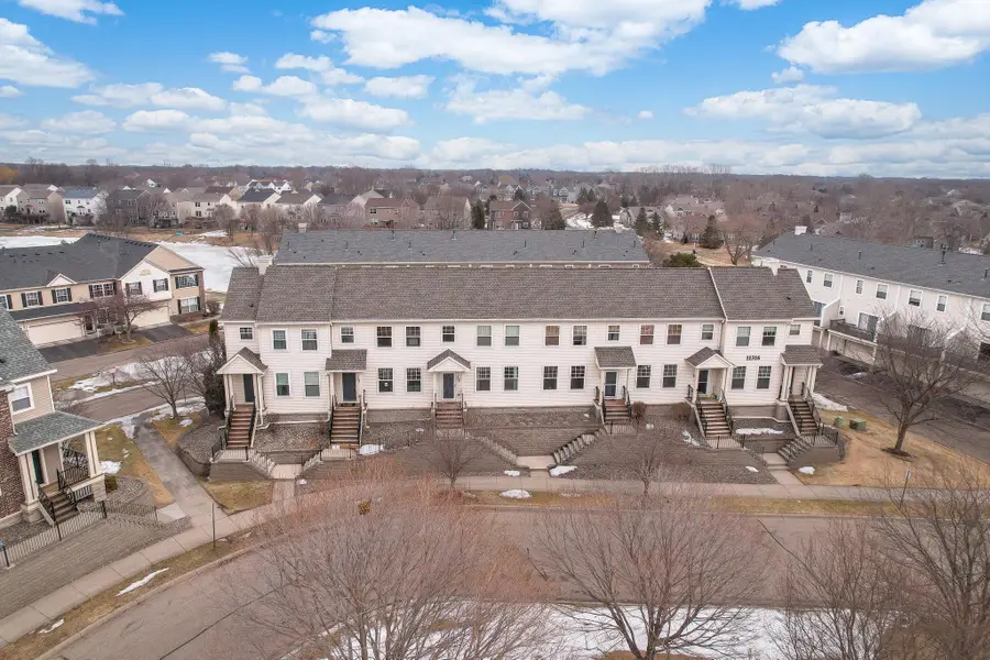 11316 Fergus Street Ne #E, Blaine, MN 55449 - #3