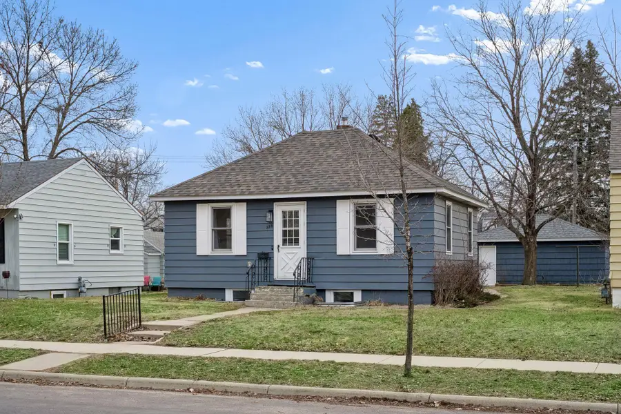 234 22nd Avenue N, Saint Cloud, MN 56303 - #2