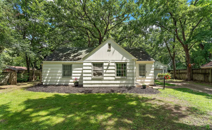 8827 Lincoln Street Ne, Blaine, MN 55434 - #2
