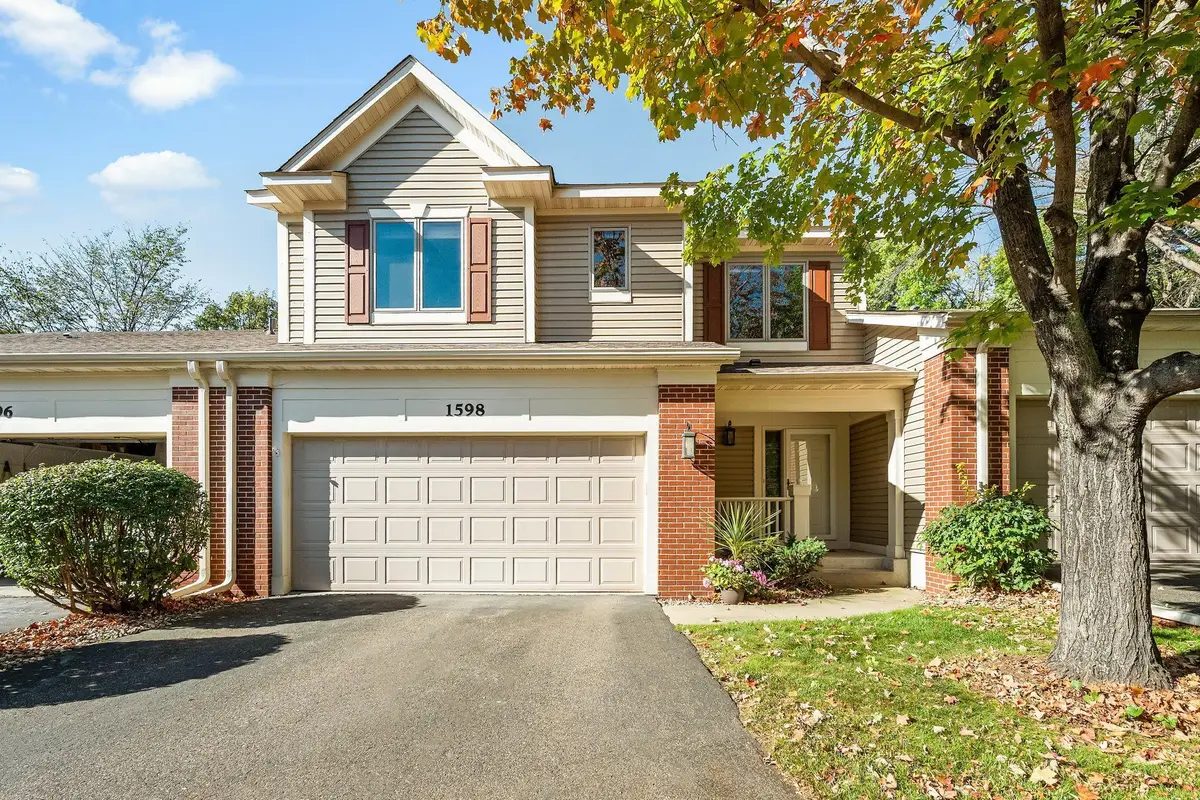 1598 Summit Shores Circle, Burnsville, MN 55306 - #1