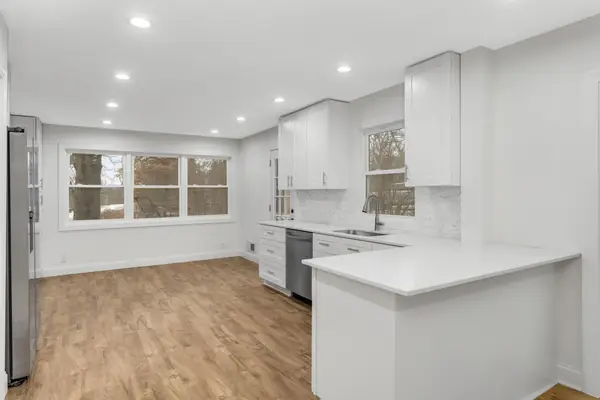 1077 Century Avenue S, Saint Paul, MN 55119