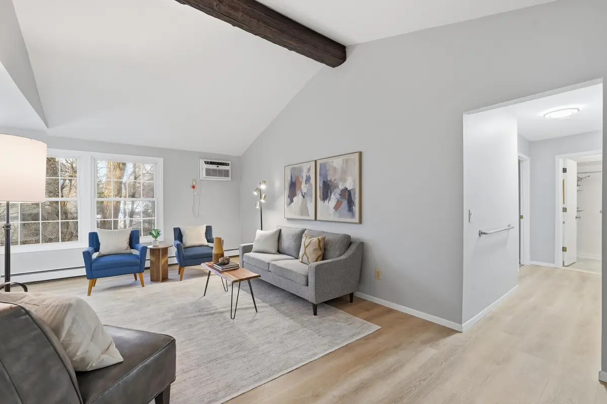 4584 Cedar Lake Road S #6, Saint Louis Park, MN 55416 - #1