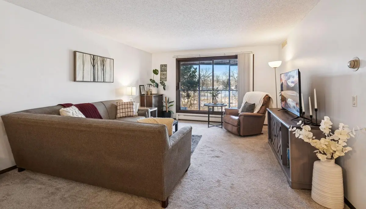 4710 58th Avenue N #201, Minneapolis, MN 55429 - #1