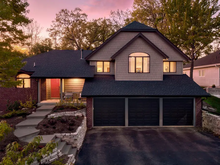 300 Dearborn Court, Edina, MN 55343 - #2