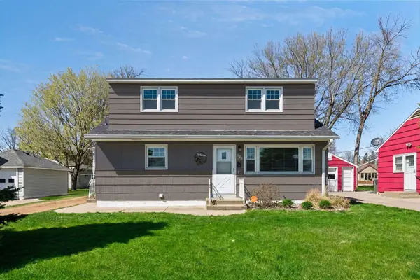 508 E 2nd Street, Waconia, MN 55387
