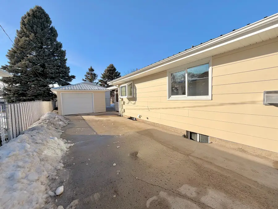 1819 6th Street S, Moorhead, MN 56560 - #3