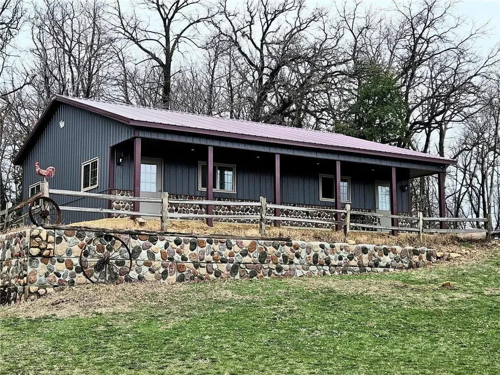 51 Minnesota Avenue S, Oronoco, MN 55960 - #1