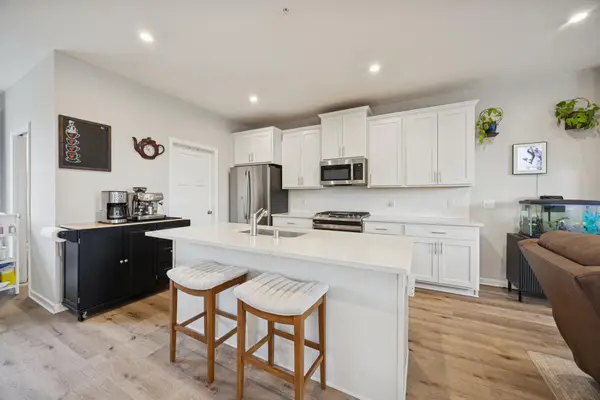 13485 Territorial Circle N, Maple Grove, MN 55369