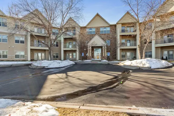 2103 Silver Bell Road #215, Saint Paul, MN 55122