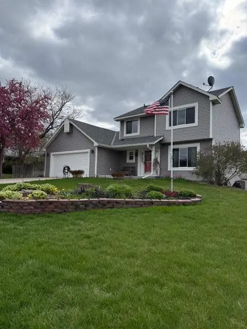 2610 Hydram Avenue N, Saint Paul, MN 55128