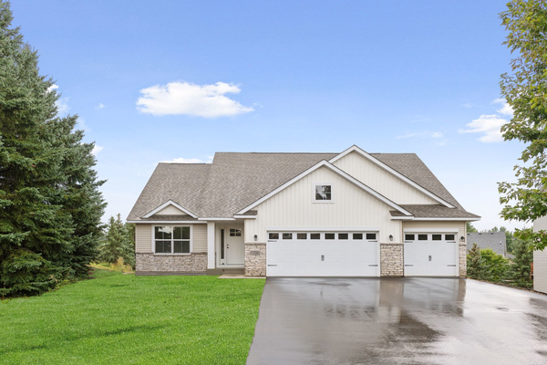 4944 River Oaks Road, Rockford, MN 55373