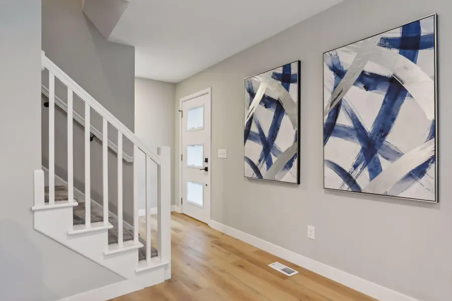 3098 Victoria Street N, Saint Paul, MN 55113 - #2