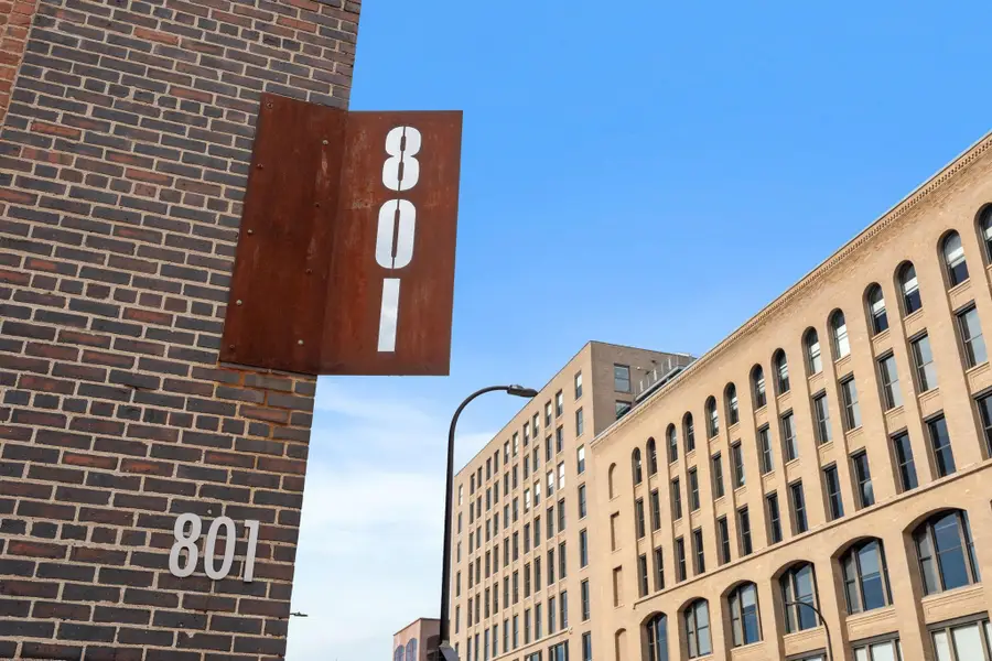 801 Washington Avenue N #121, Minneapolis, MN 55401 - #3
