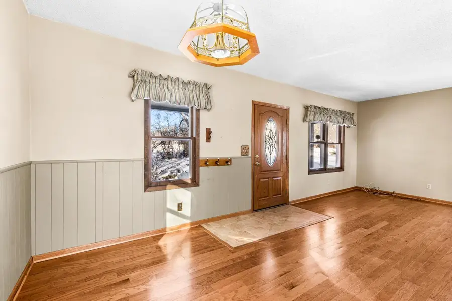 302 River Bluff Avenue, Sandstone, MN 55072 - #3