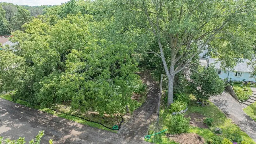 1984 Prosperity Road N, Saint Paul, MN 55109 - #2