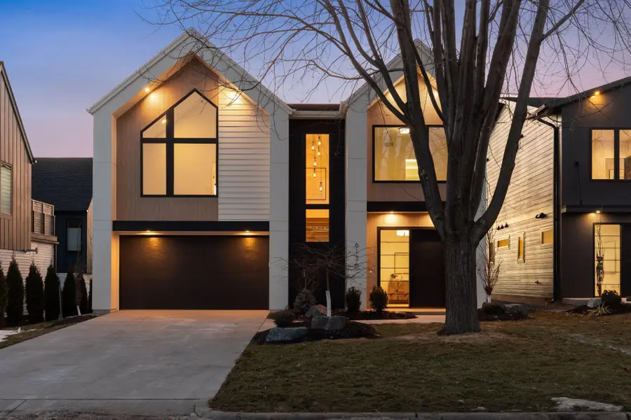 6136 Oaklawn Avenue, Edina, MN 55424 - #2