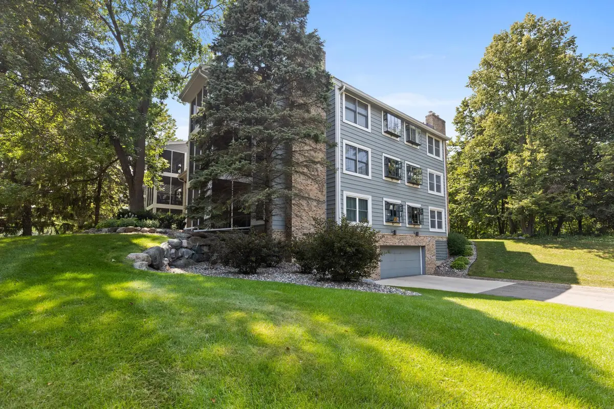 3000 Saint Albans Mill Road #103, Hopkins, MN 55305 - #1