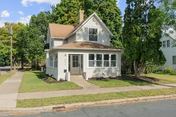 641 5th Street Ne, Minneapolis, MN 55413