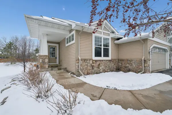 18624 48th Avenue N, Minneapolis, MN 55446