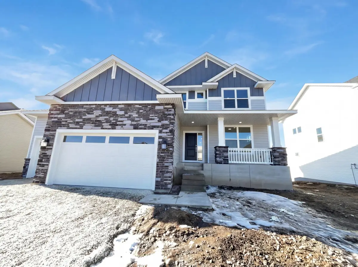 2471 Tyrone Drive S, Shakopee, MN 55379 - #1