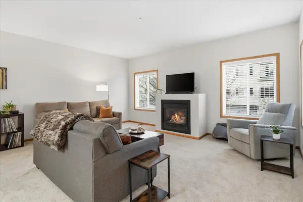 3884 Abercrombie Lane, Stillwater, MN 55082